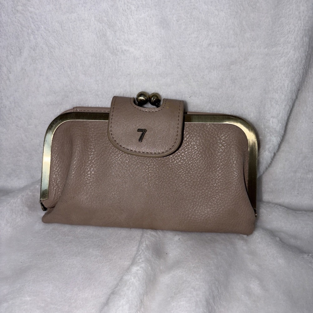 Seven Days kiss lock Clutch wallet Vintage Inspired Grandmacore‎ Retro Taupe